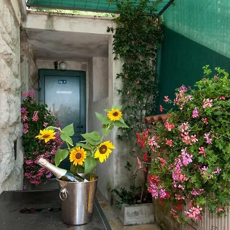 Apartments Lovran * Lovran