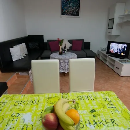 Apartments Lovran Apartman Lovran