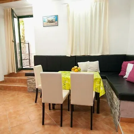 Apartman Apartments Lovran