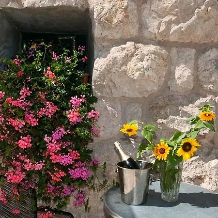 Apartments Lovran Apartman Lovran