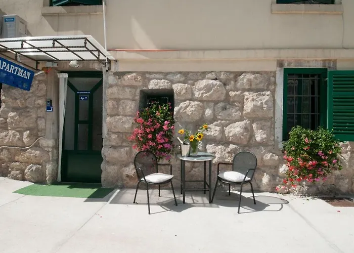 Apartments Lovran Apartman